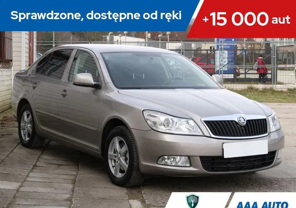 skoda octavia Skoda Octavia cena 22000 przebieg: 242718, rok produkcji 2009 z Mikstat